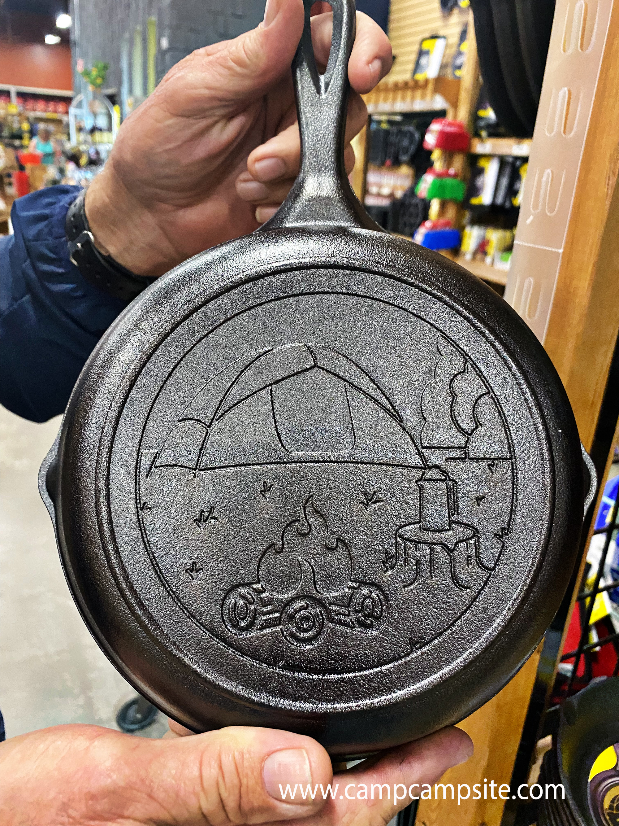 Lodge Wanderlust Cast Iron Pan